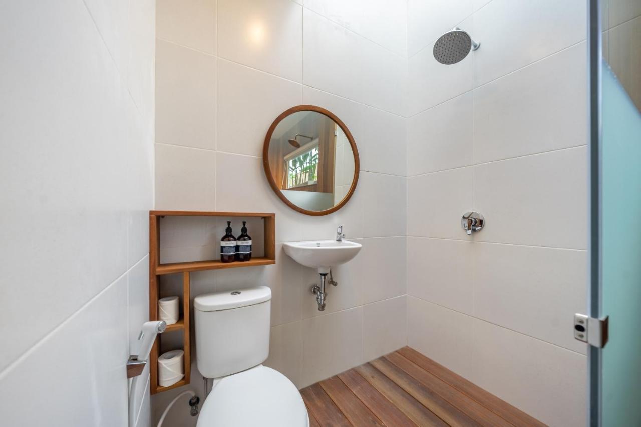 Zenden Wellness Guesthouse Canggu  Luaran gambar